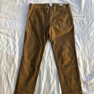 Gap Slim-Fit Khaki Dress Pants